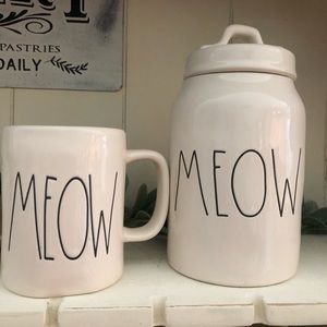 Rae Dunn  meow set